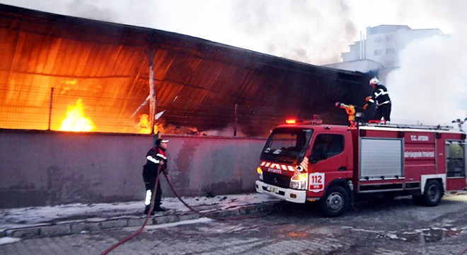 İçme suyu dolum tesisinde çıkan yangın söndürüldü