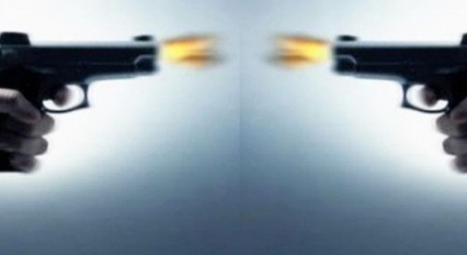 İki grup sokak ortasında çatıştı: 2 ölü, 3 yaralı