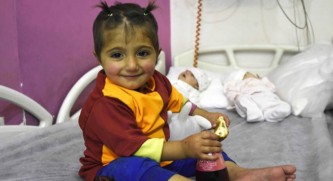 İkiz bebekler ile 2 yaşındaki kız, devlet korumasına alındı