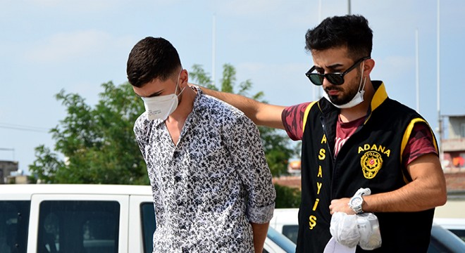İkizleri bıçaklayıp, gasbeden şüpheliler yakalandı
