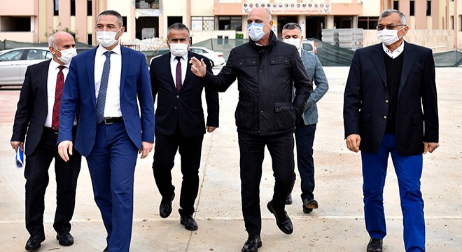 İl Milli Eğitim Müdürü Er, Antalya OSB Teknik Koleji'ni ziyaret etti
