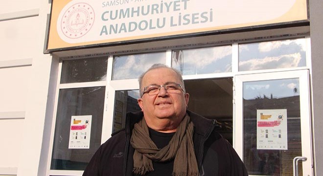İlk atandığı okuldan 44 yıl sonra emekli oldu