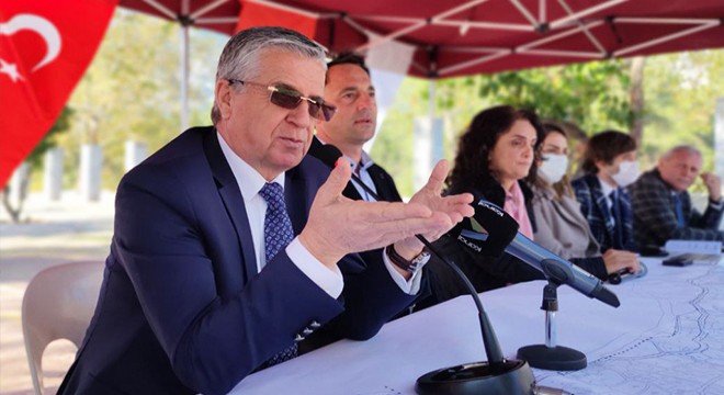 İmar planı kesinleşen Beldibi'de 'doğum günü' kutlaması