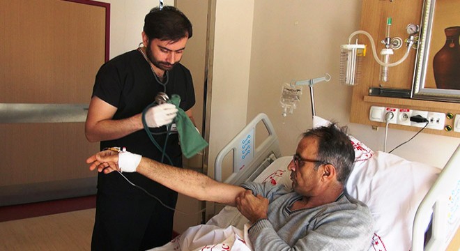 İnce bağırsağından mesane yapıldı