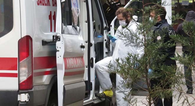 İngiliz öğretmen evinde ölü bulundu