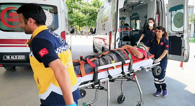 İnşaatta 4 metreden düşen işçi yaralandı