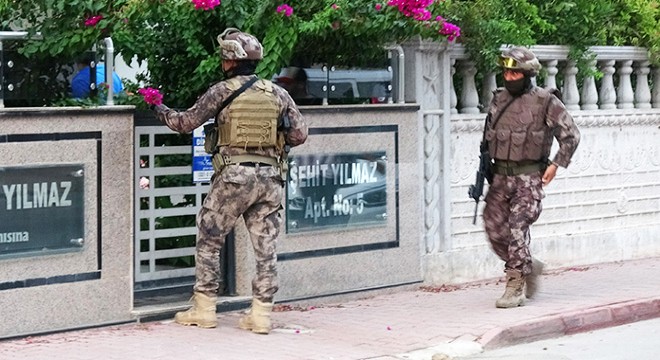 İntihar edeceği yönünde mesaj atınca, polis alarma geçti