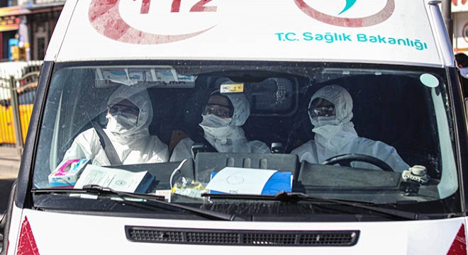 İran'dan koronavirüs tahliyesi