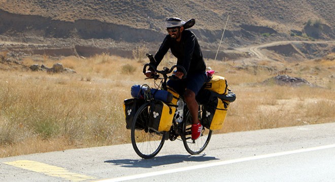 İran dan yola çıktı, 7 bin kilometre pedal çevirdi