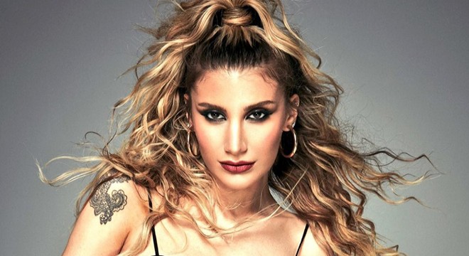 İrem Derici'ye hakarete bin 740 lira adli para cezası