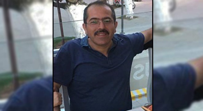 Irmakta tekne alabora oldu, suya düşen polis öldü