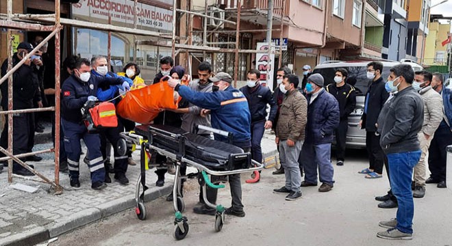 İş yerinde kendini astı, arkadaşları bulup ipten indirdi