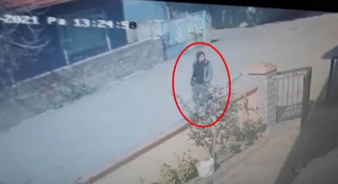 İş yerinden araç çalan kişi güvenlik kamerasına yansıdı