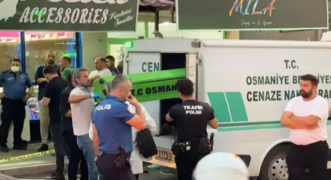 İş yerinde bir kadın ve bir erkek cesedi bulundu
