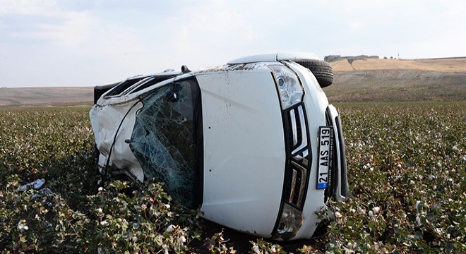 İşçi taşıyan kamyonet takla attı: 5 yaralı