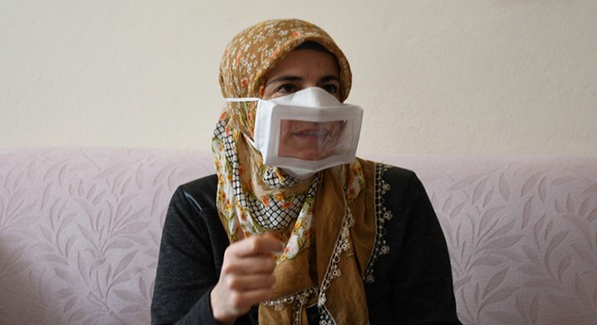 İşitme engellilere özel maske üretildi