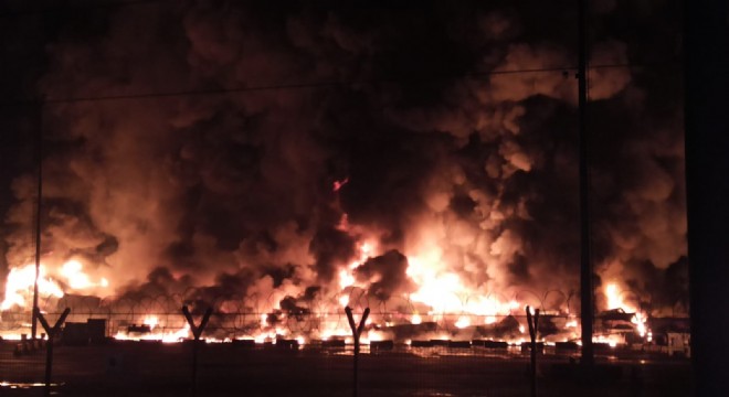 İskenderun Limanı'ndaki yangın devam ediyor