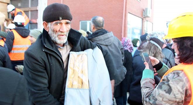 İslahiye'de depremzedeler çadır kente yerleştirildi