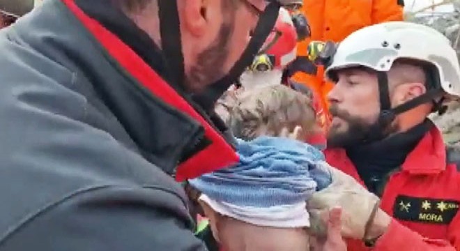 İspanyol ekipten iki kurtarış kameraya yansıdı