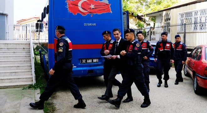 Isparta Gelendost Belediyesi nde  rüşvet  ve  zimmet  davası