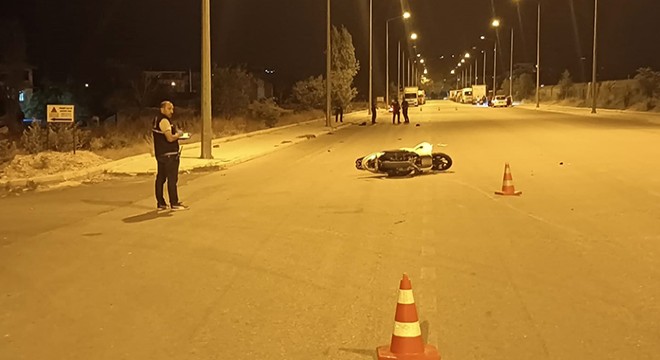 Isparta da motosikletler çarpıştı; 2 ölü, 1 yaralı