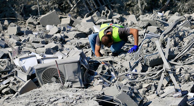 İsrail'den Lübnan'a saldırı: 7 ölü, 3 yaralı