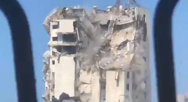 İsrail bir yüksek katlı binayı daha vurdu