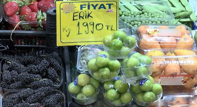 İstanbul'da çeyrek altın fiyatına 1 kilo erik