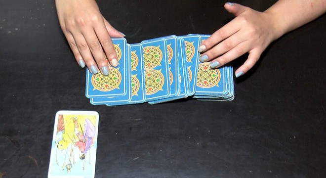İstanbul'da "fal kafe" tartışması