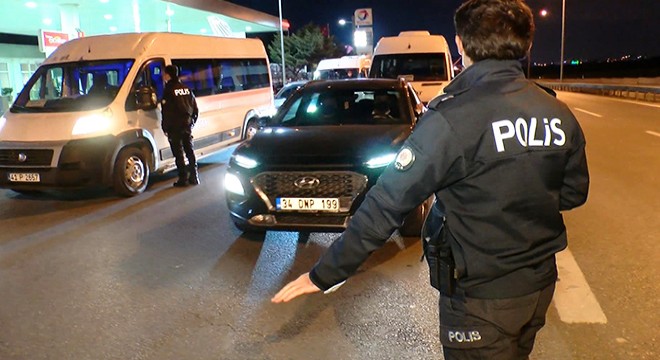 İstanbul'da seyahat kısıtlaması başladı