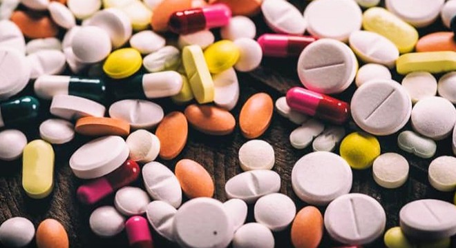 İstanbul'da uyuşturucu satıcılarına operasyon: 10 gözaltı