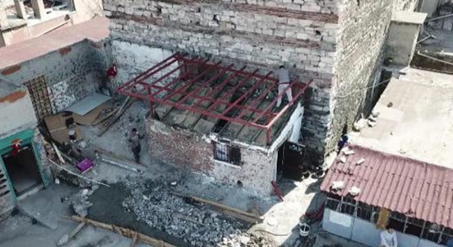 İstanbul'un göbeğinde tarih talancılarının silahlı saldırısı