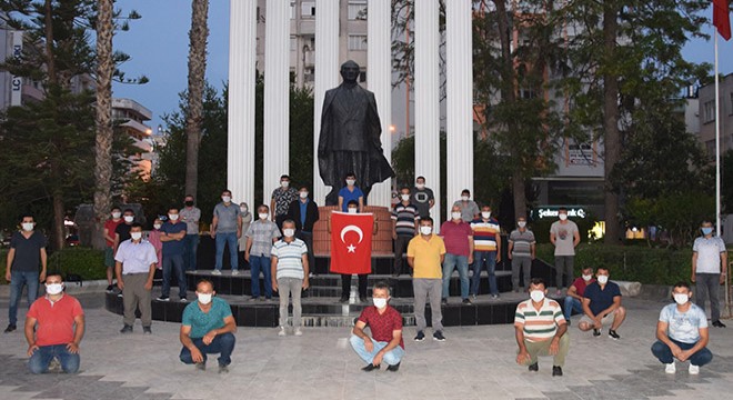 İşten çıkarılan işçilerden Başkan Köleoğlu'na tepki