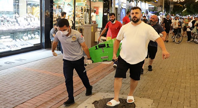 İsveçli turist, Antalya'da otel odasında ölü bulundu