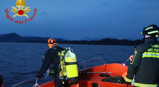 İtalya’da turist teknesi battı: 4 ölü