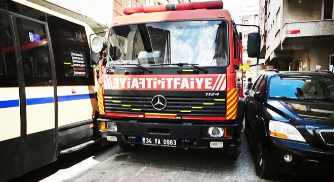 İtfaiye ekipleri hatalı park nedeniyle zor anlar yaşadı