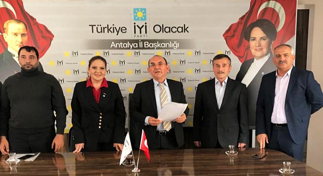 İyi Parti Elmalı İlçe Başkanı Üzeyir Altın oldu