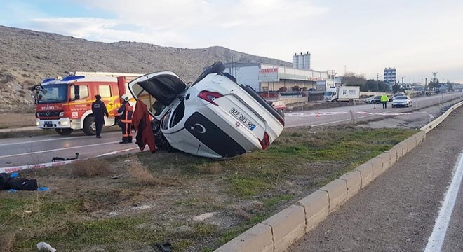 İzindeki asker, kazada ağır yaralandı