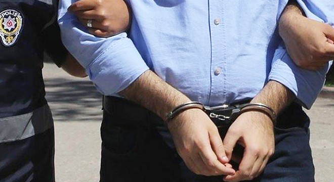 İzmir'de bir haftada, aranan 520 kişi yakalandı
