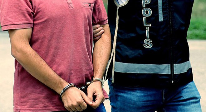 İzmir'de terör operasyonu: 13 gözaltı