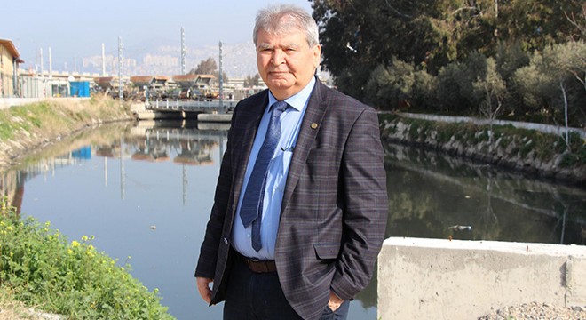 İzmir'in 'koku sorunu' bu yıl erken başladı