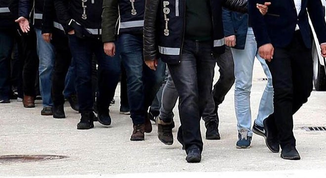 İzmir merkezli 21 ilde 'saadet zinciri' operasyonu