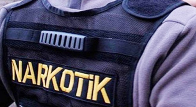 İzmir merkezli 4 ilde uyuşturucu operasyonu: 13 gözaltı