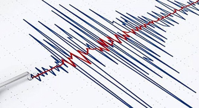 İzmir de 3.9 büyüklüğünde deprem