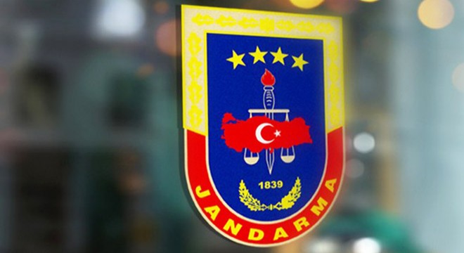 Jandarma aranan 13 kişiyi yakaladı