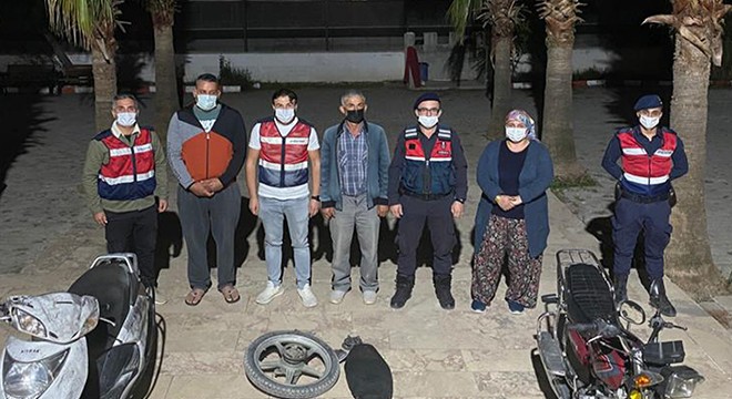 Jandarma, motosiklet hırsızlarını yakaladı