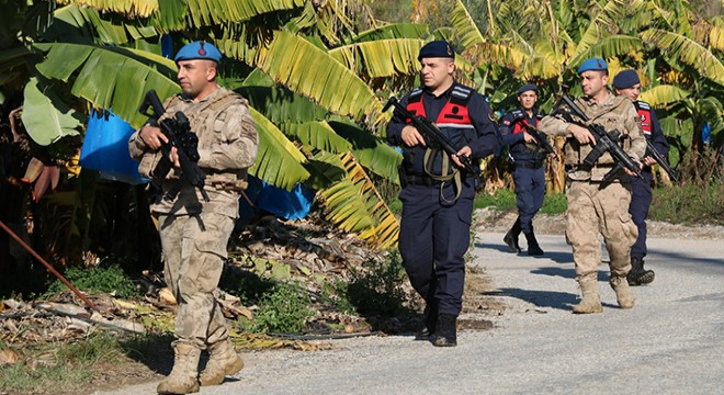 Jandarma komandoların  narenciye  nöbeti