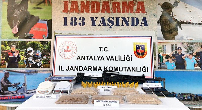 Jandarmadan MİT destekli uyuşturucu operasyonu