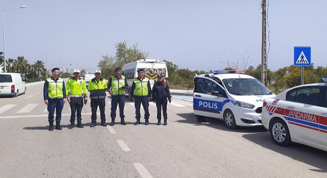 Jandarmadan emniyete kutlama