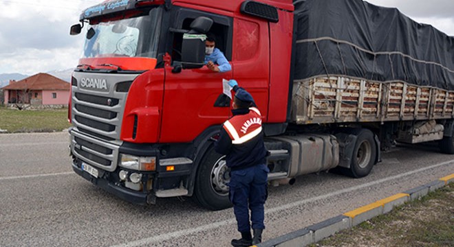Jandarmadan giriş ve çıkışlarda sıkı denetim